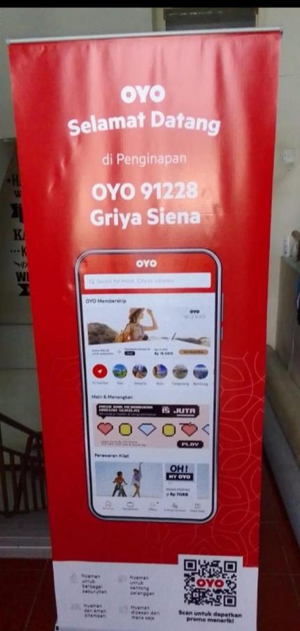 Отель Oyo 91228 Griya Siena Мундук Экстерьер фото